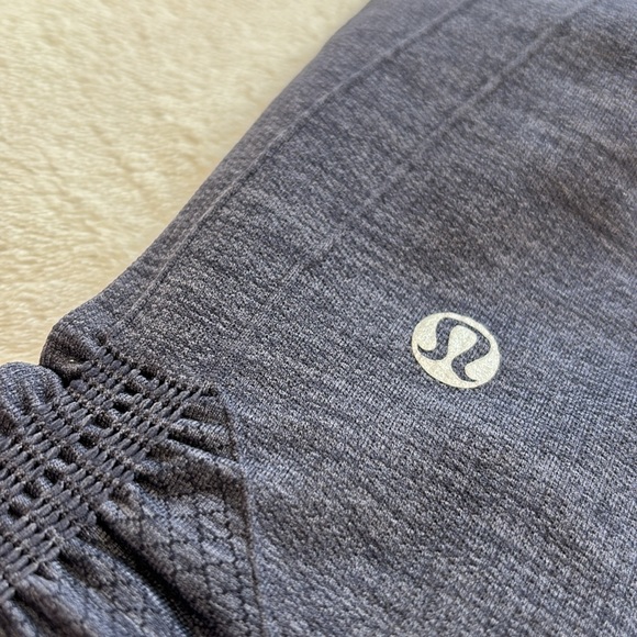Lululemon In the Flow Cropped Leggings NWOT - Picture 3 of 5